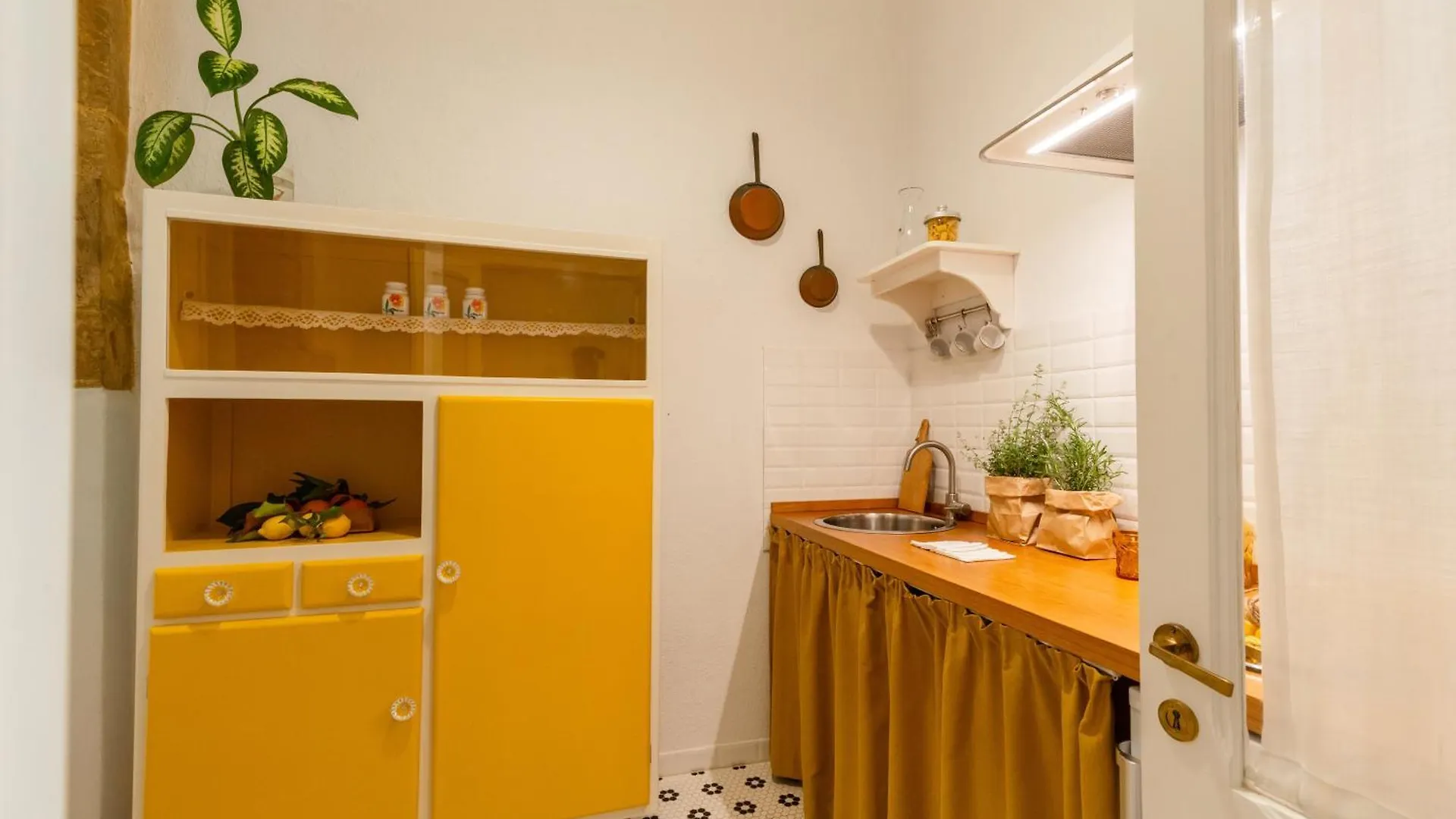 Di Grazia Cagliari - Casa Di Charme Con Vista Mare